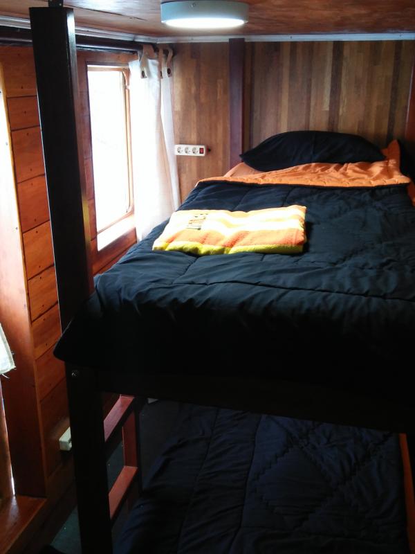 Main Deck Twin Cabin Right